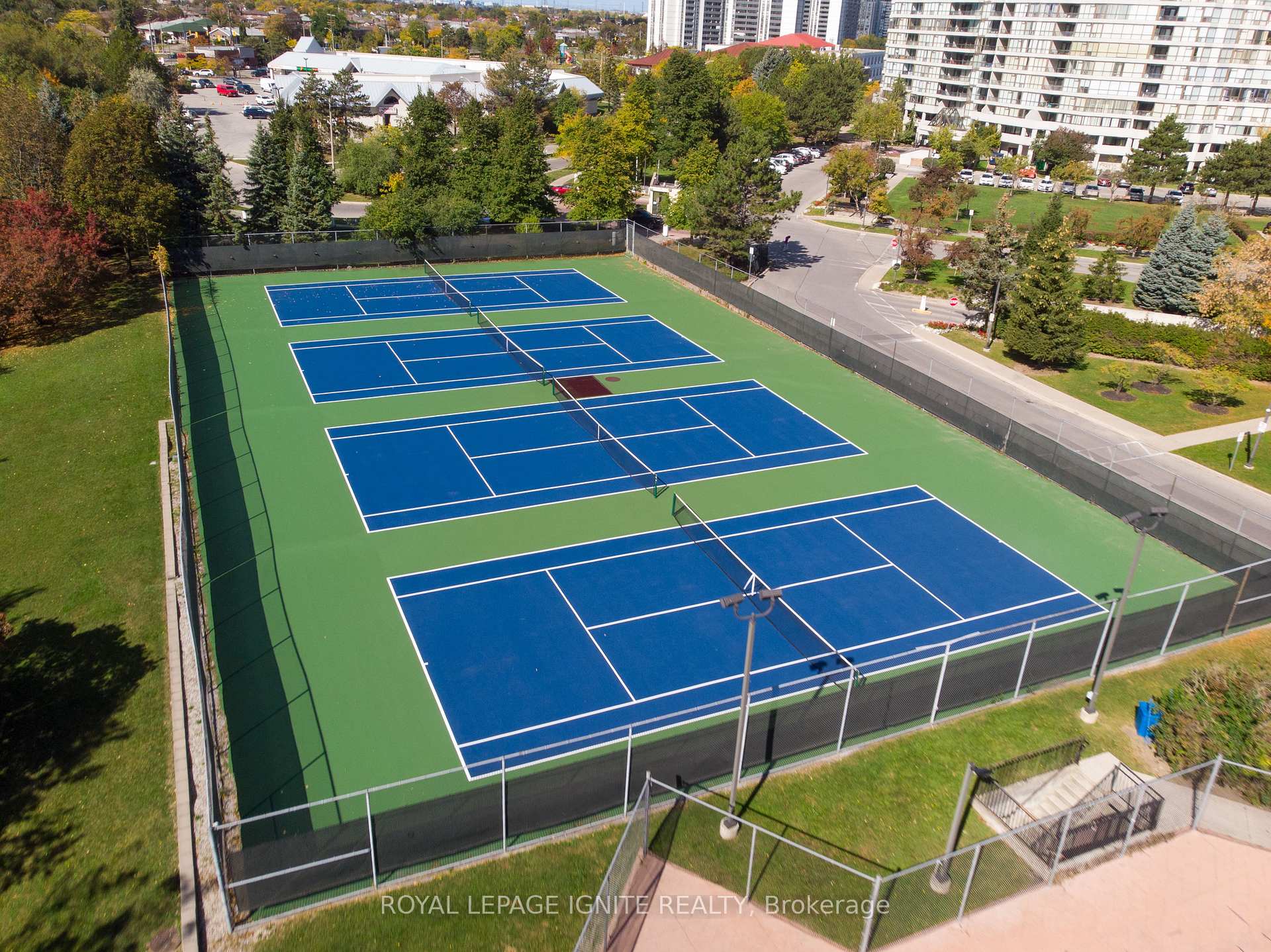 Photo 56 of Unit 1010, 5 Rowntree Road, Etobicoke, Mount Olive-Silverstone-Jamestown — HOMEH