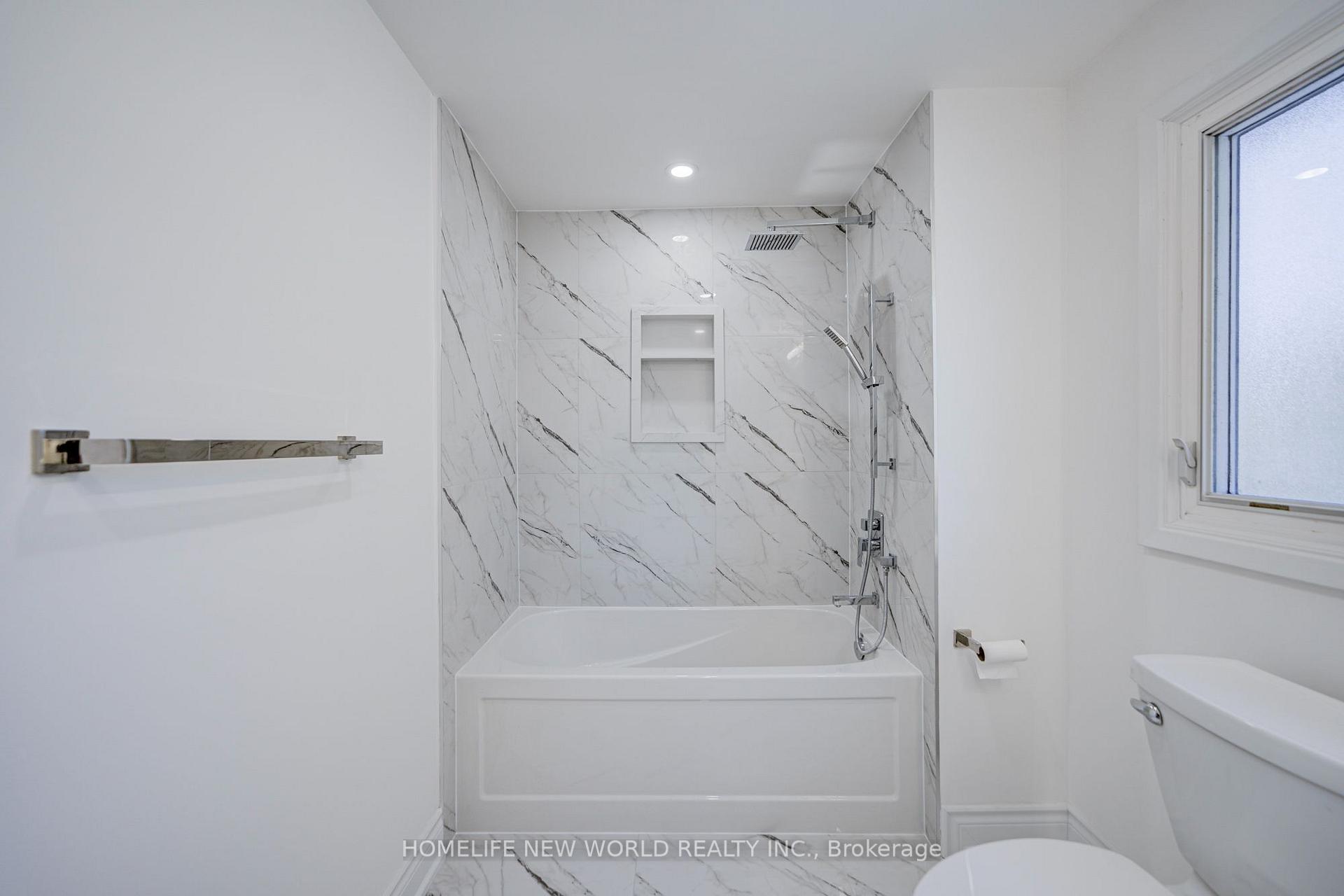 Photo 37 of 102 Madsen Crescent, Markham, Markville — HOMEH