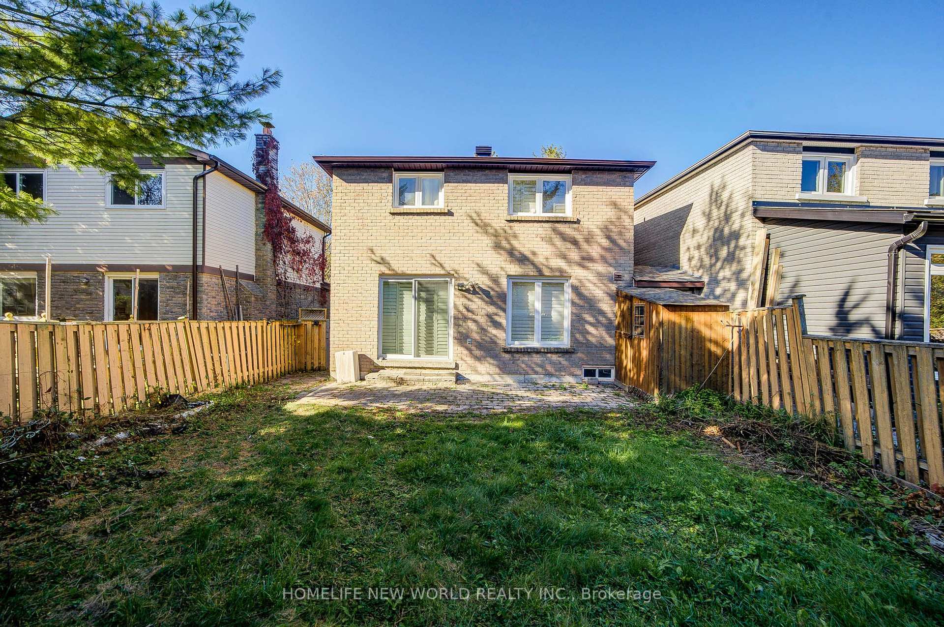 Photo 48 of 102 Madsen Crescent, Markham, Markville — HOMEH