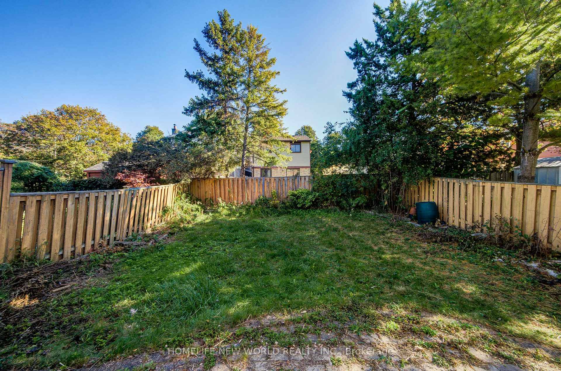 Photo 49 of 102 Madsen Crescent, Markham, Markville — HOMEH