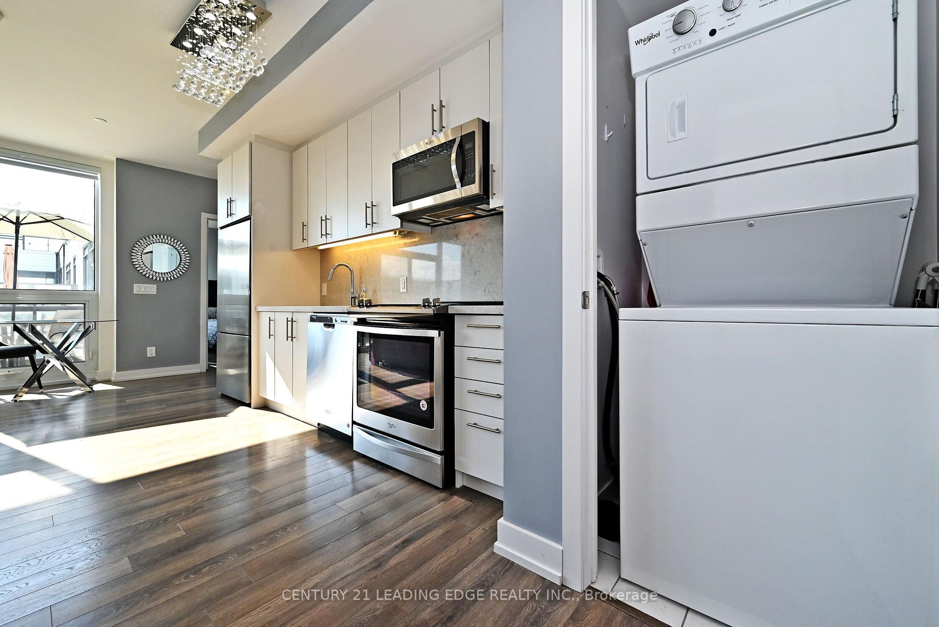 Photo 32 of Unit D431, 333 Sea Ray Avenue, Innisfil, Rural Innisfil — HOMEH