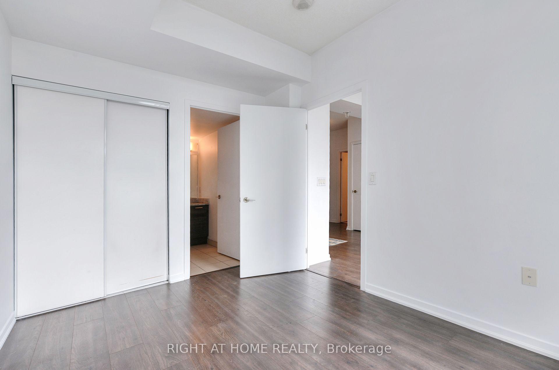 Photo 11 of Unit 1511, 36 Lisgar Street, Toronto, Little Portugal — HOMEH