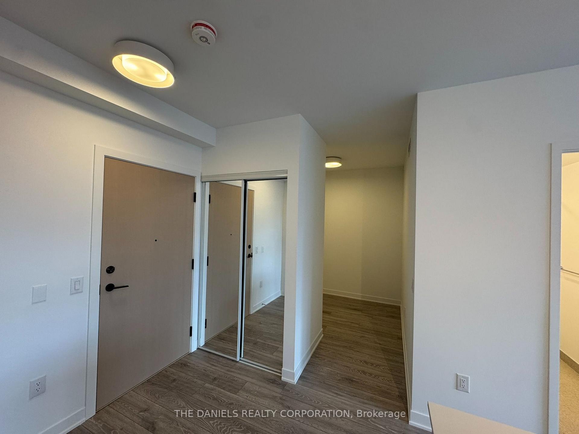 Photo 7 of Unit 411, 10 Oak Street, Toronto, Regent Park — HOMEH