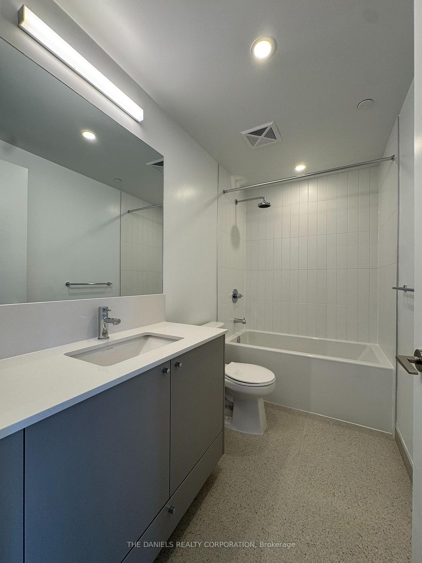 Photo 11 of Unit 411, 10 Oak Street, Toronto, Regent Park — HOMEH