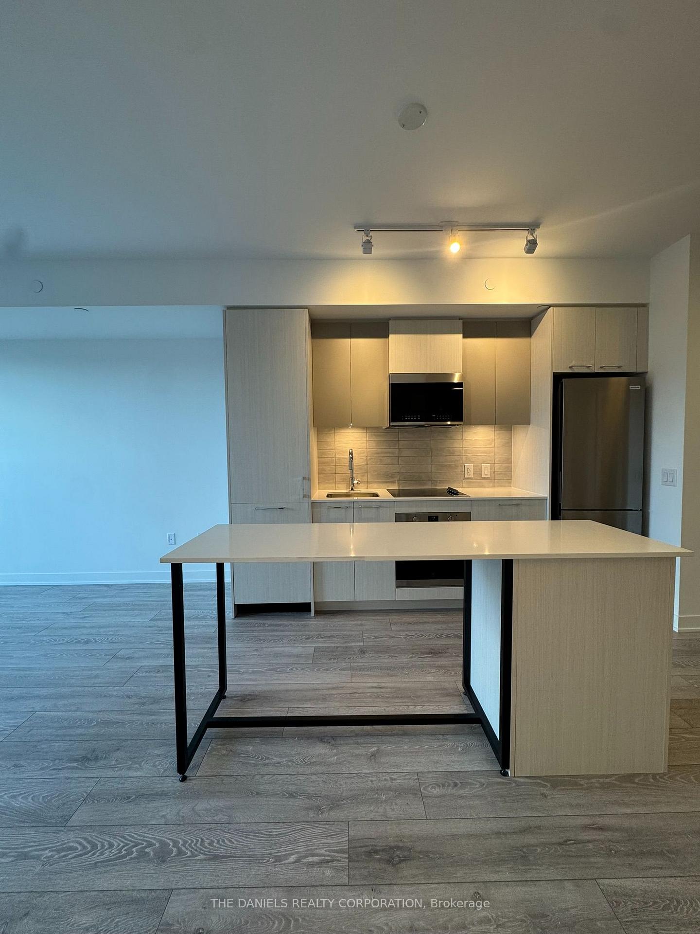 Photo 12 of Unit 411, 10 Oak Street, Toronto, Regent Park — HOMEH