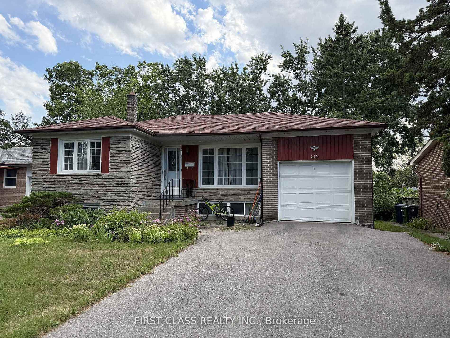 Front of Unit Main, 115 Mcnicoll Avenue