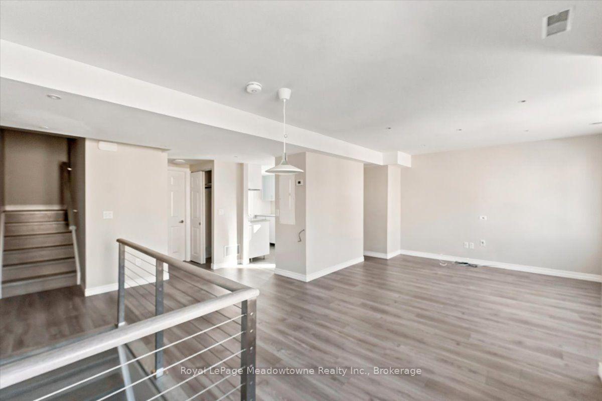 Photo 15 of Unit 109, 75 Weldrick Road E, Richmond Hill, Observatory — HOMEH