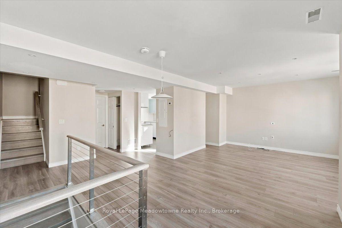 Photo 16 of Unit 109, 75 Weldrick Road E, Richmond Hill, Observatory — HOMEH