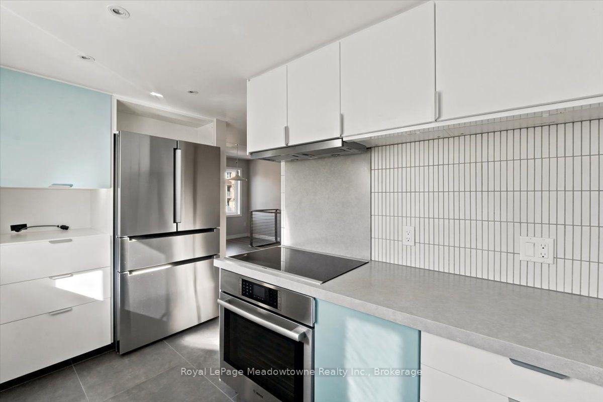 Photo 20 of Unit 109, 75 Weldrick Road E, Richmond Hill, Observatory — HOMEH