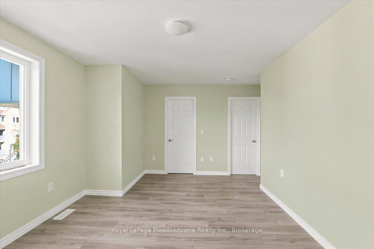 Photo 32 of Unit 109, 75 Weldrick Road E, Richmond Hill, Observatory — HOMEH