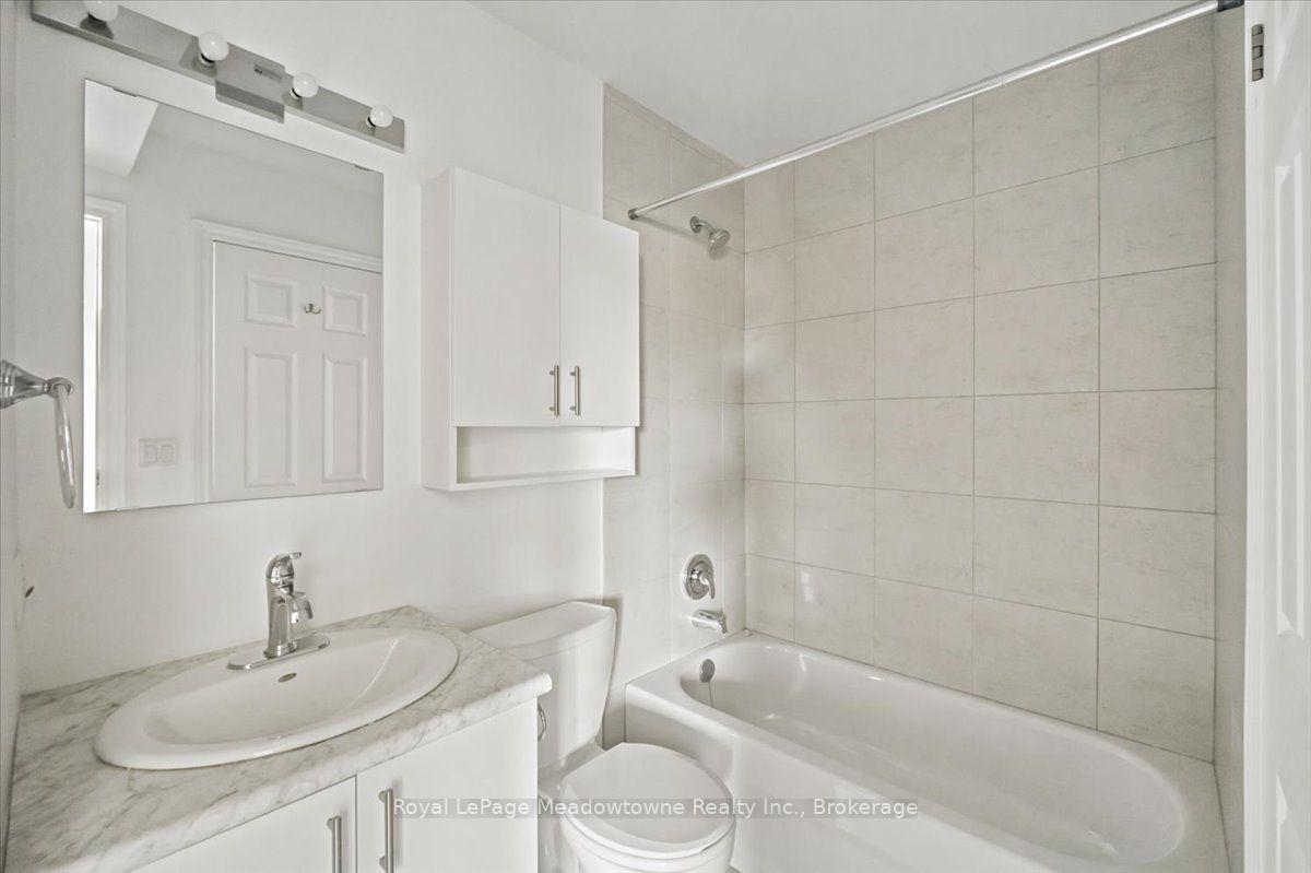 Photo 34 of Unit 109, 75 Weldrick Road E, Richmond Hill, Observatory — HOMEH
