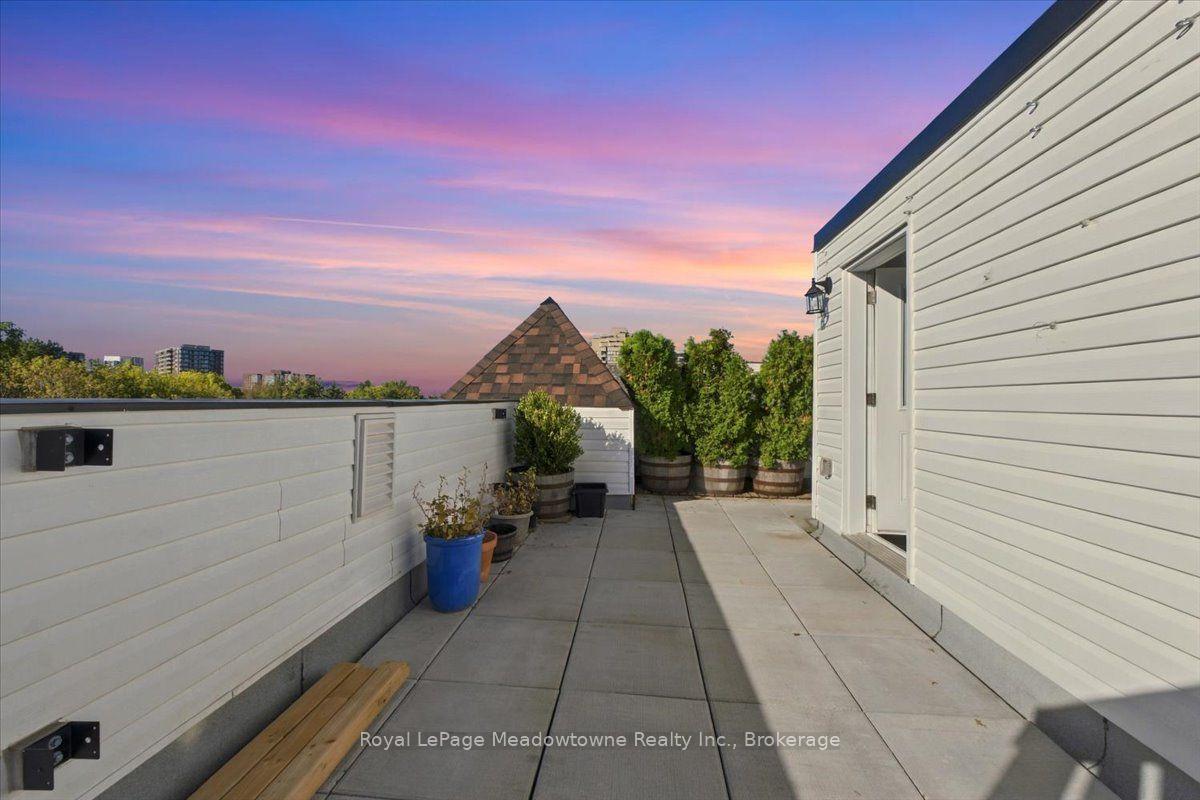 Photo 50 of Unit 109, 75 Weldrick Road E, Richmond Hill, Observatory — HOMEH