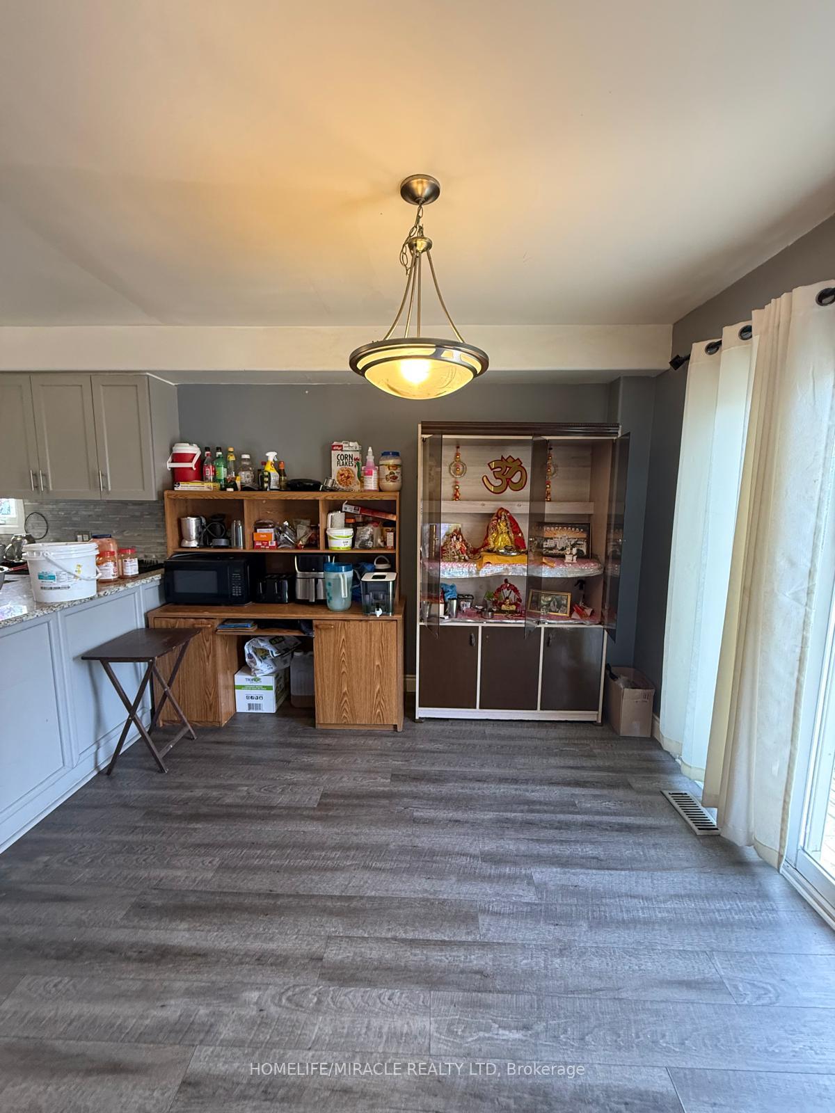 Photo 8 of 1475 Hanover Drive, Kingston, City Northwest — HOMEH
