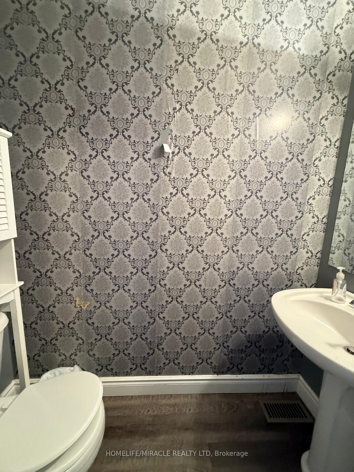Photo 26 of 1475 Hanover Drive, Kingston, City Northwest — HOMEH