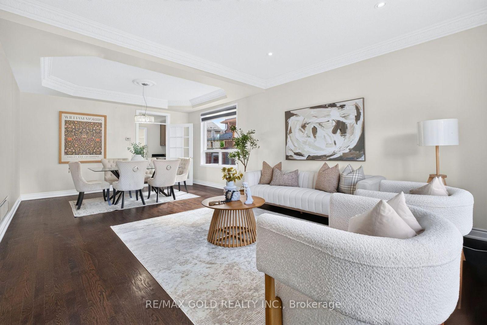 Photo 7 of 70 Maldives Crescent, Brampton, Vales of Castlemore — HOMEH