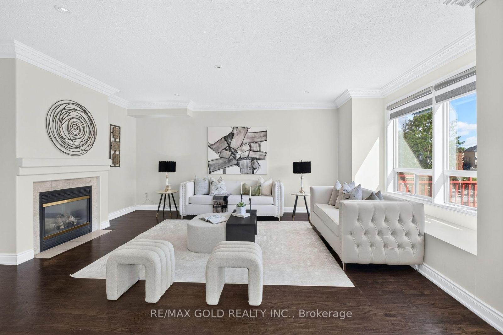 Photo 15 of 70 Maldives Crescent, Brampton, Vales of Castlemore — HOMEH