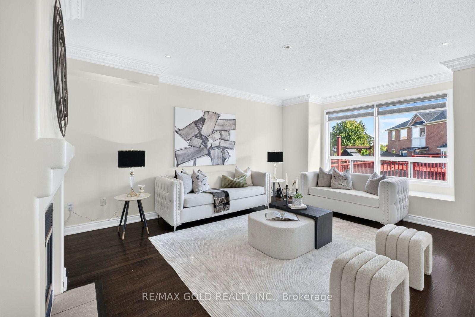 Photo 16 of 70 Maldives Crescent, Brampton, Vales of Castlemore — HOMEH
