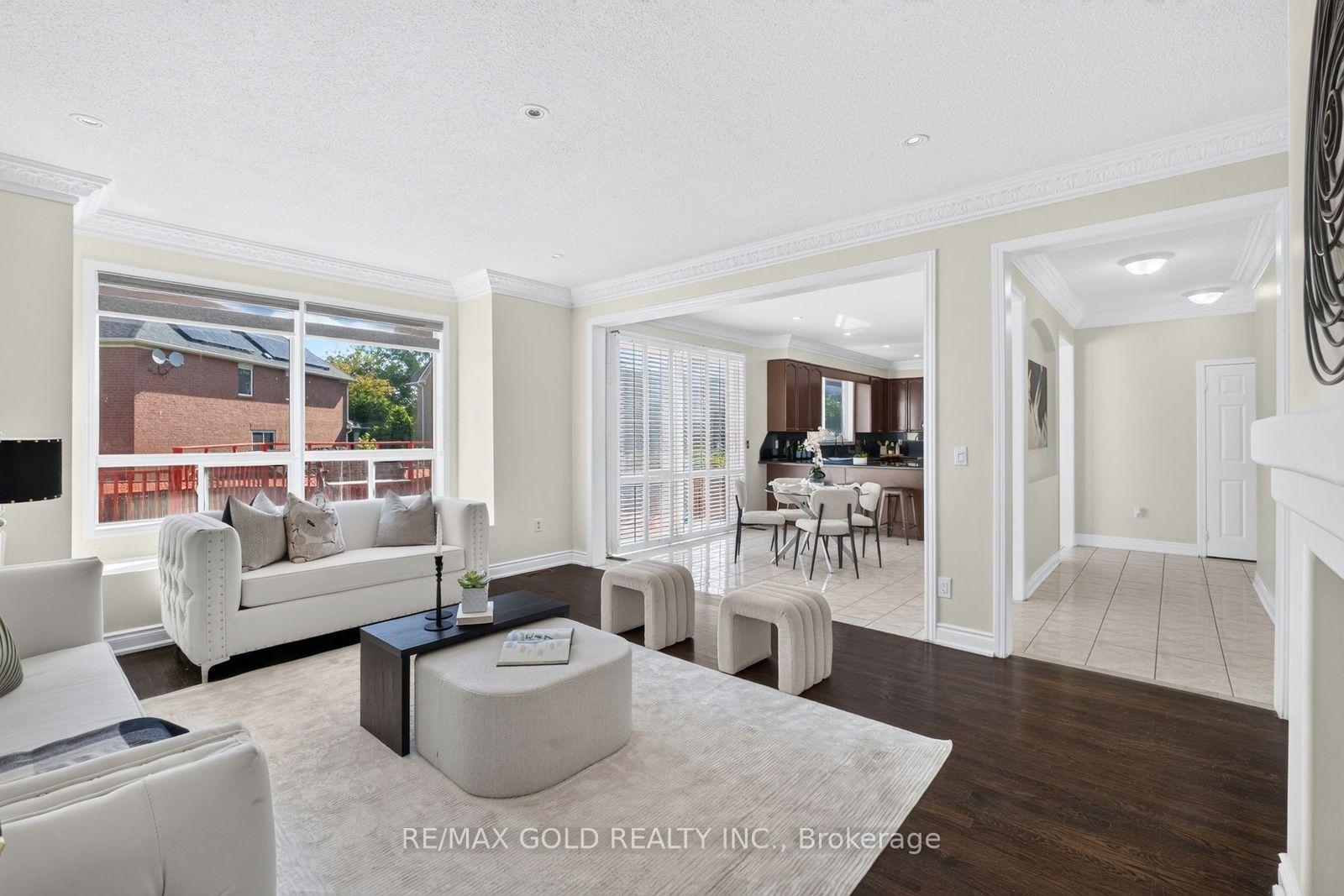 Photo 17 of 70 Maldives Crescent, Brampton, Vales of Castlemore — HOMEH