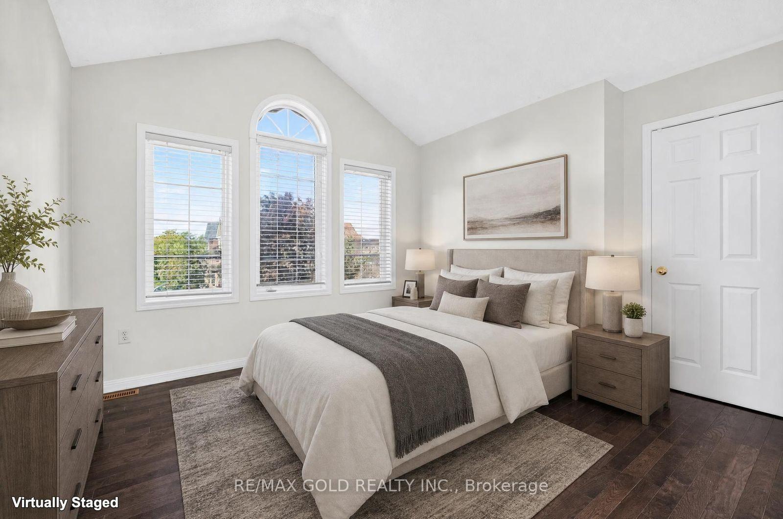 Photo 30 of 70 Maldives Crescent, Brampton, Vales of Castlemore — HOMEH
