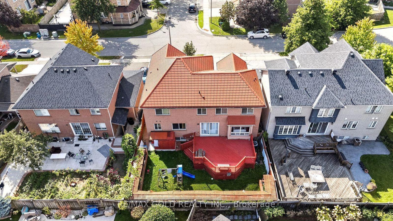 Photo 46 of 70 Maldives Crescent, Brampton, Vales of Castlemore — HOMEH