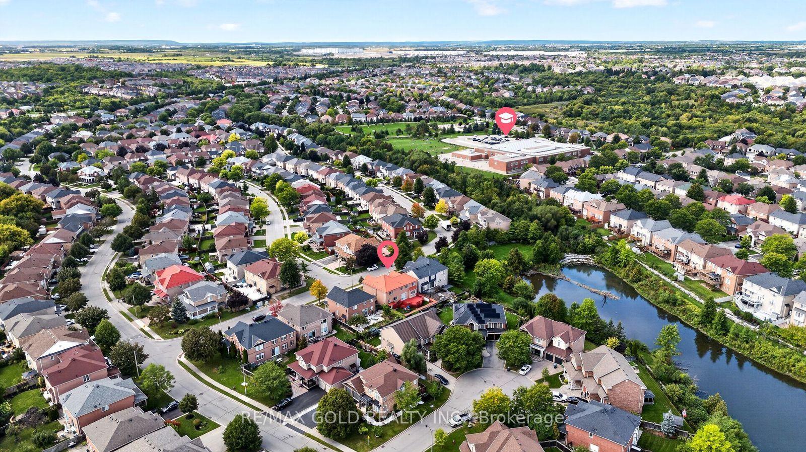 Photo 48 of 70 Maldives Crescent, Brampton, Vales of Castlemore — HOMEH