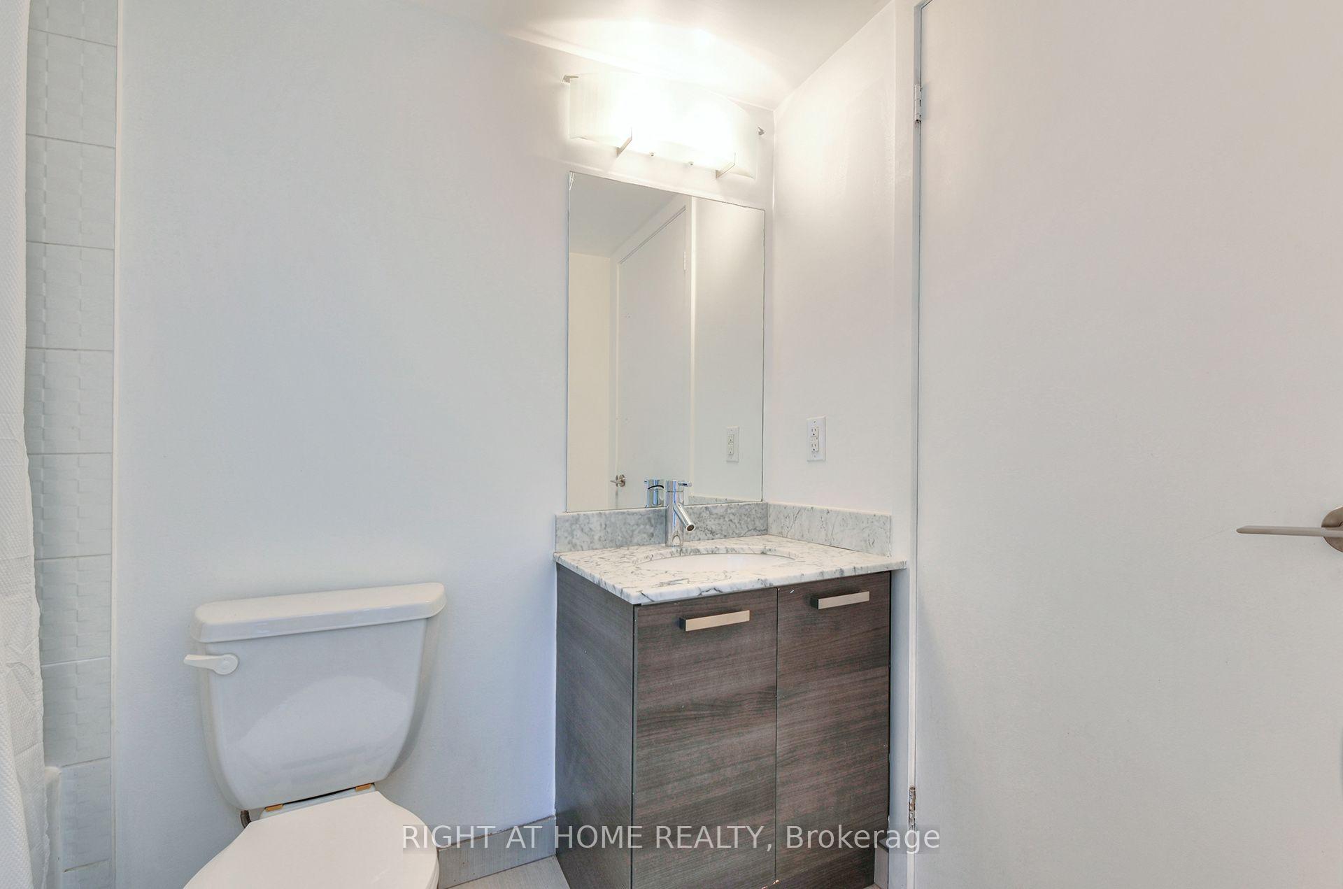 Photo 15 of Unit 1511W, 36 Lisgar Street, Toronto, Little Portugal — HOMEH