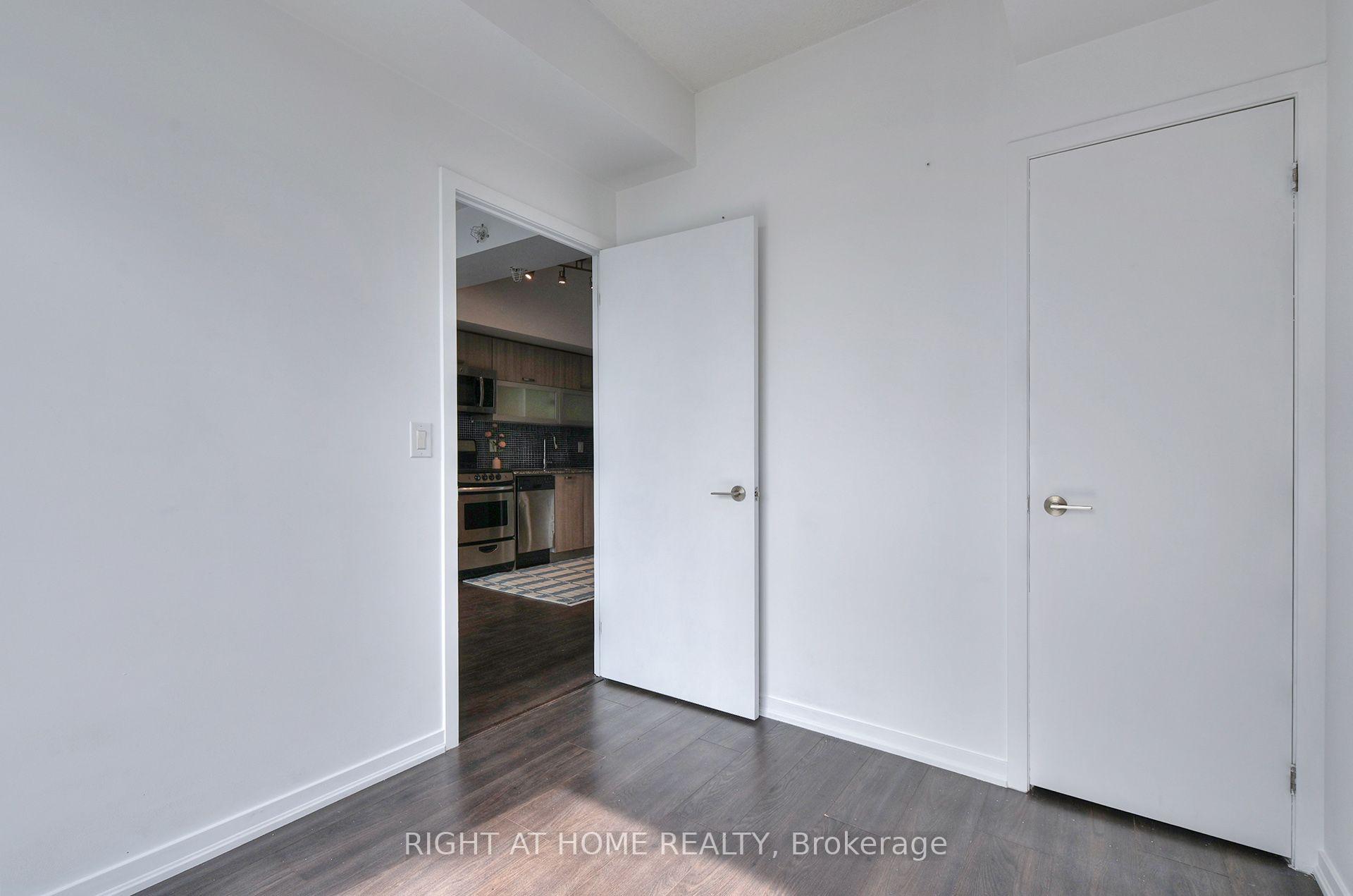 Photo 19 of Unit 1511W, 36 Lisgar Street, Toronto, Little Portugal — HOMEH