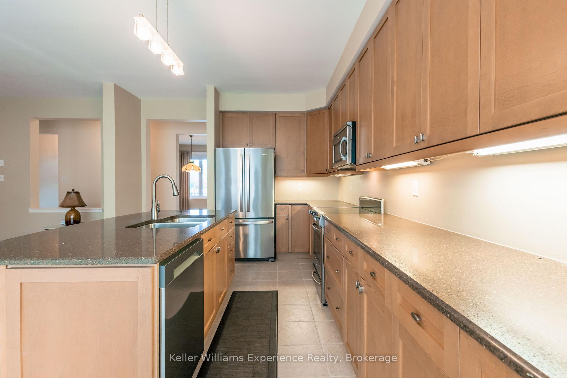Photo 20 of 6 Pheasant Run, Bracebridge, Macaulay — HOMEH