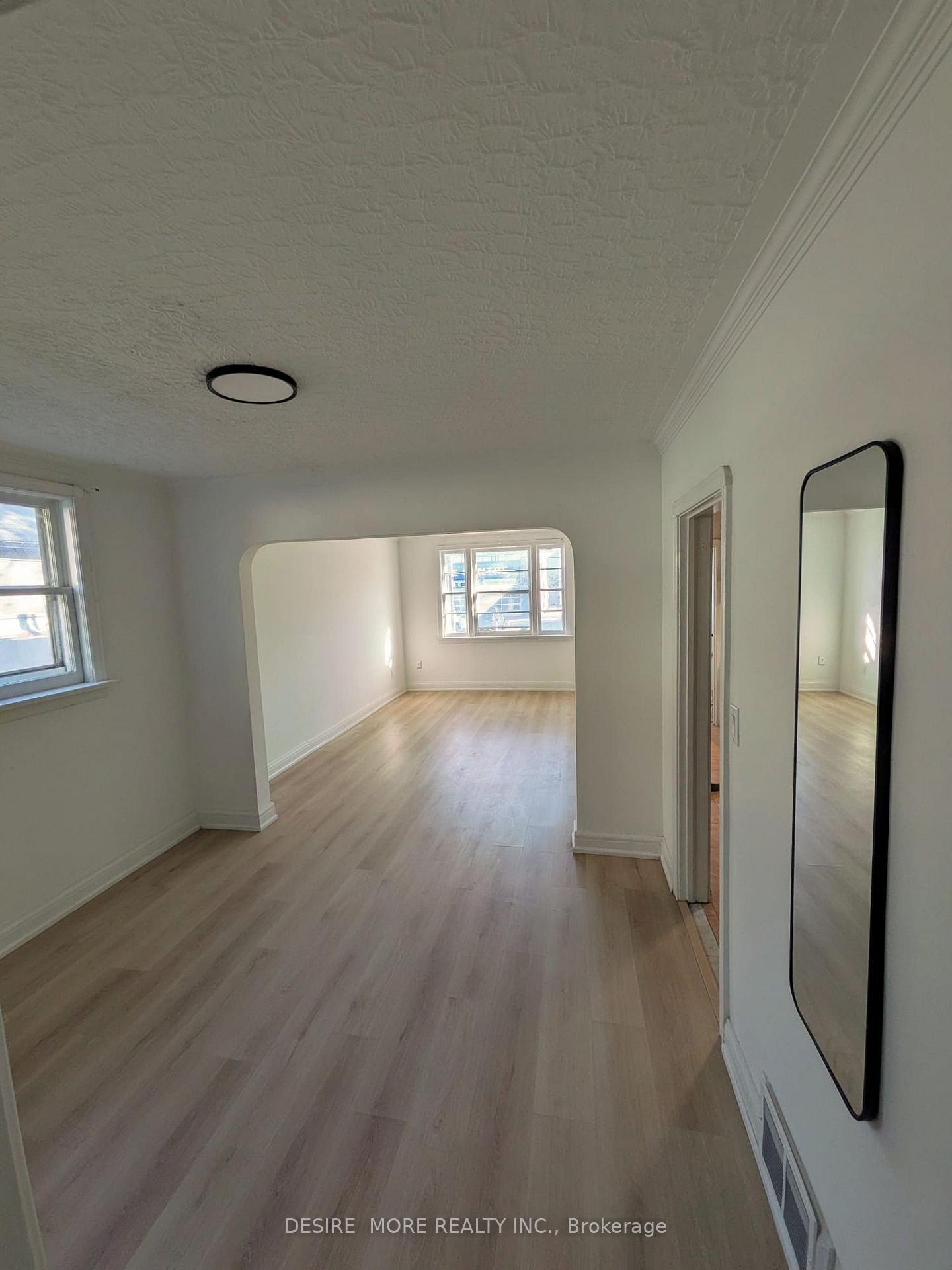 Photo 7 of 12 Ranee Avenue, Toronto, Englemount-Lawrence — HOMEH