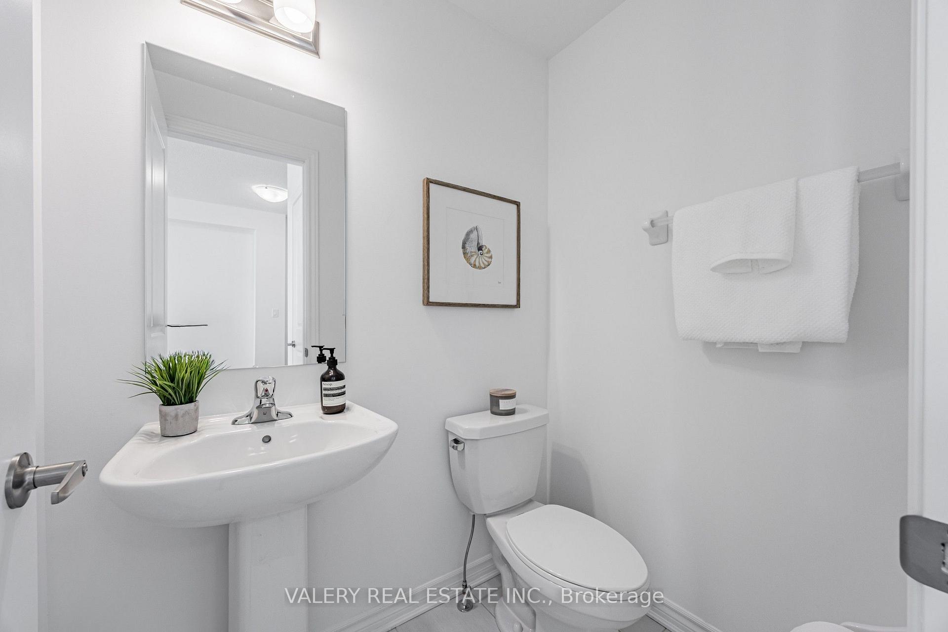 Photo 16 of 113 Pidgeon Street, Scarborough, Clairlea-Birchmount — HOMEH