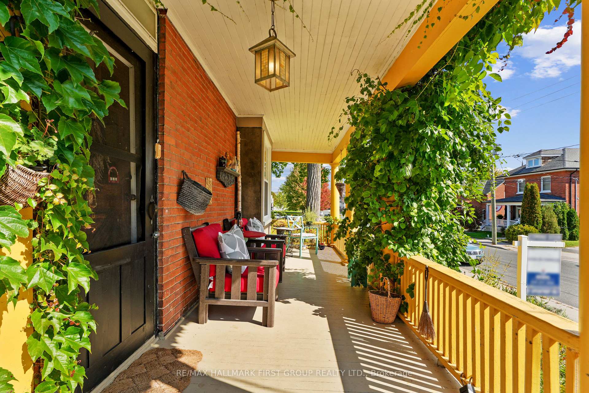Photo 5 of 44 James Street W, Cobourg — HOMEH