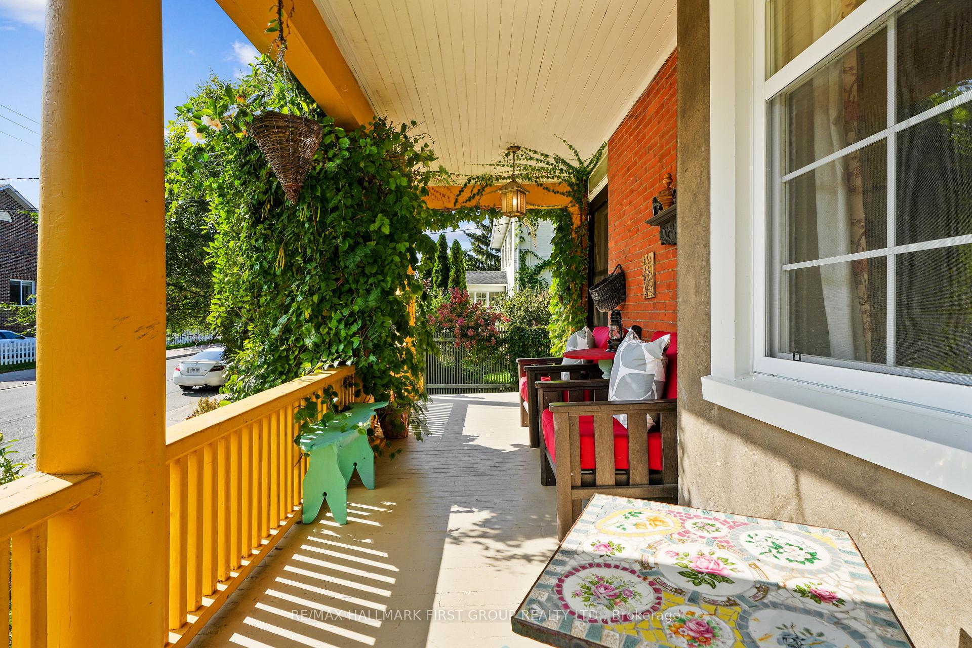 Photo 6 of 44 James Street W, Cobourg — HOMEH