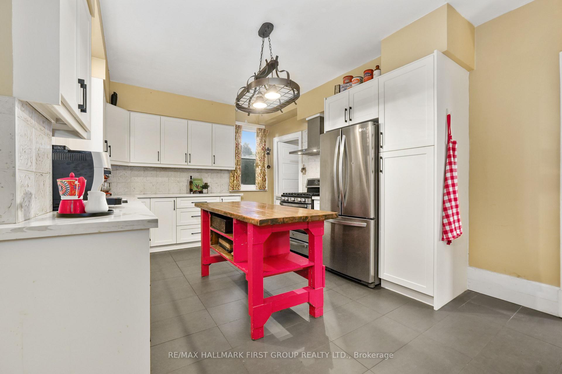 Photo 22 of 44 James Street W, Cobourg — HOMEH