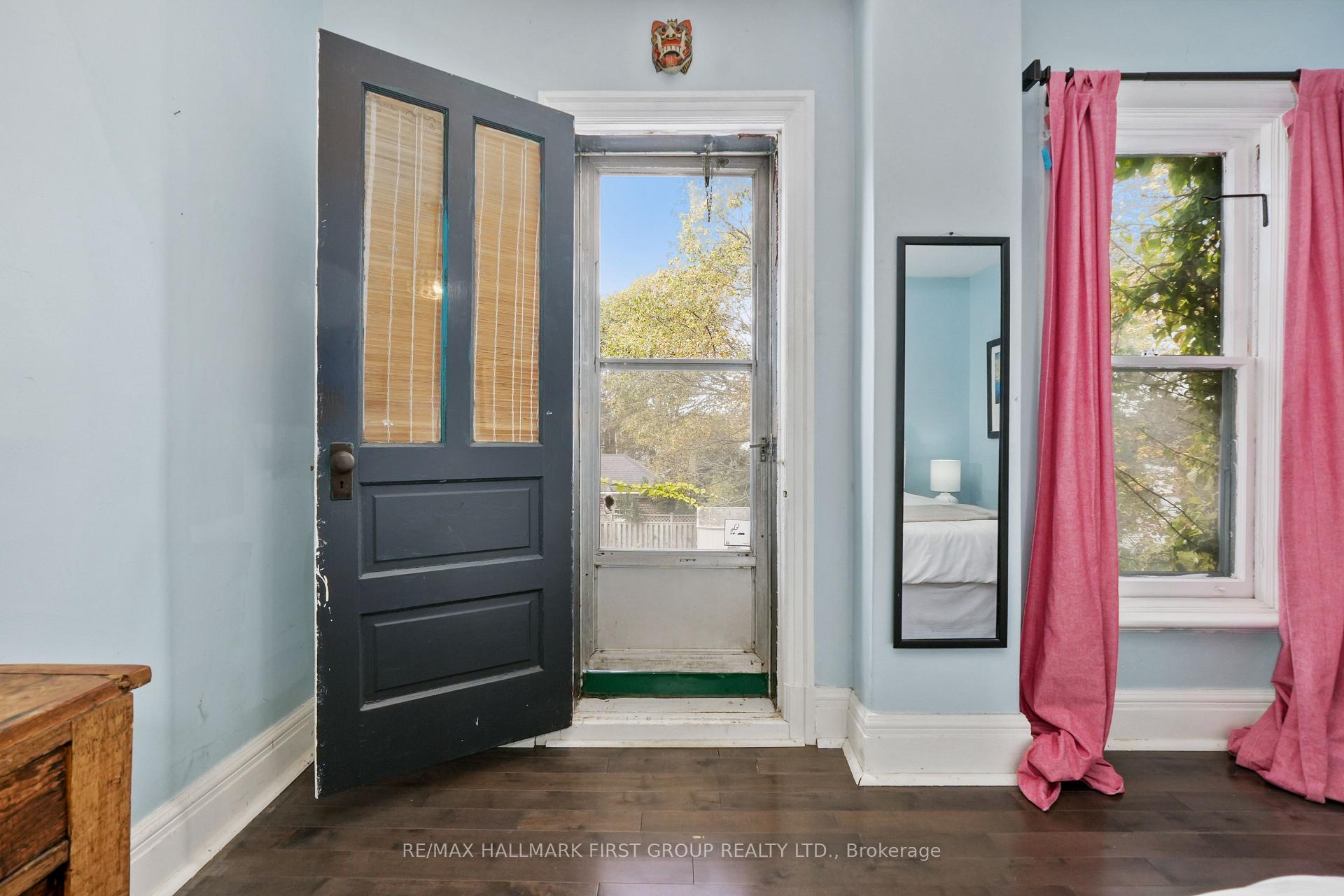 Photo 38 of 44 James Street W, Cobourg — HOMEH