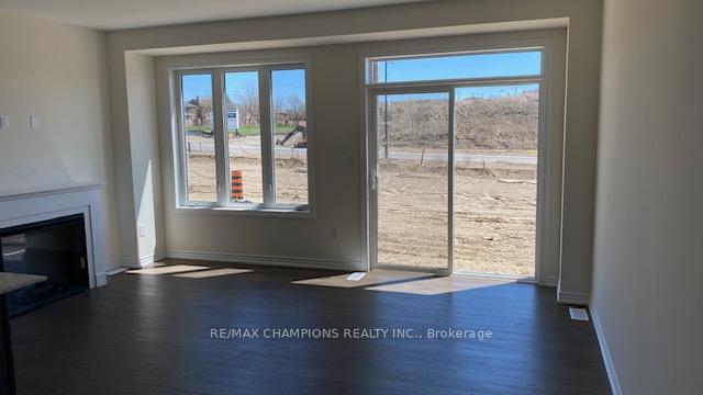 Photo 3 of 171 Hayrake Street, Brampton, Snelgrove — HOMEH