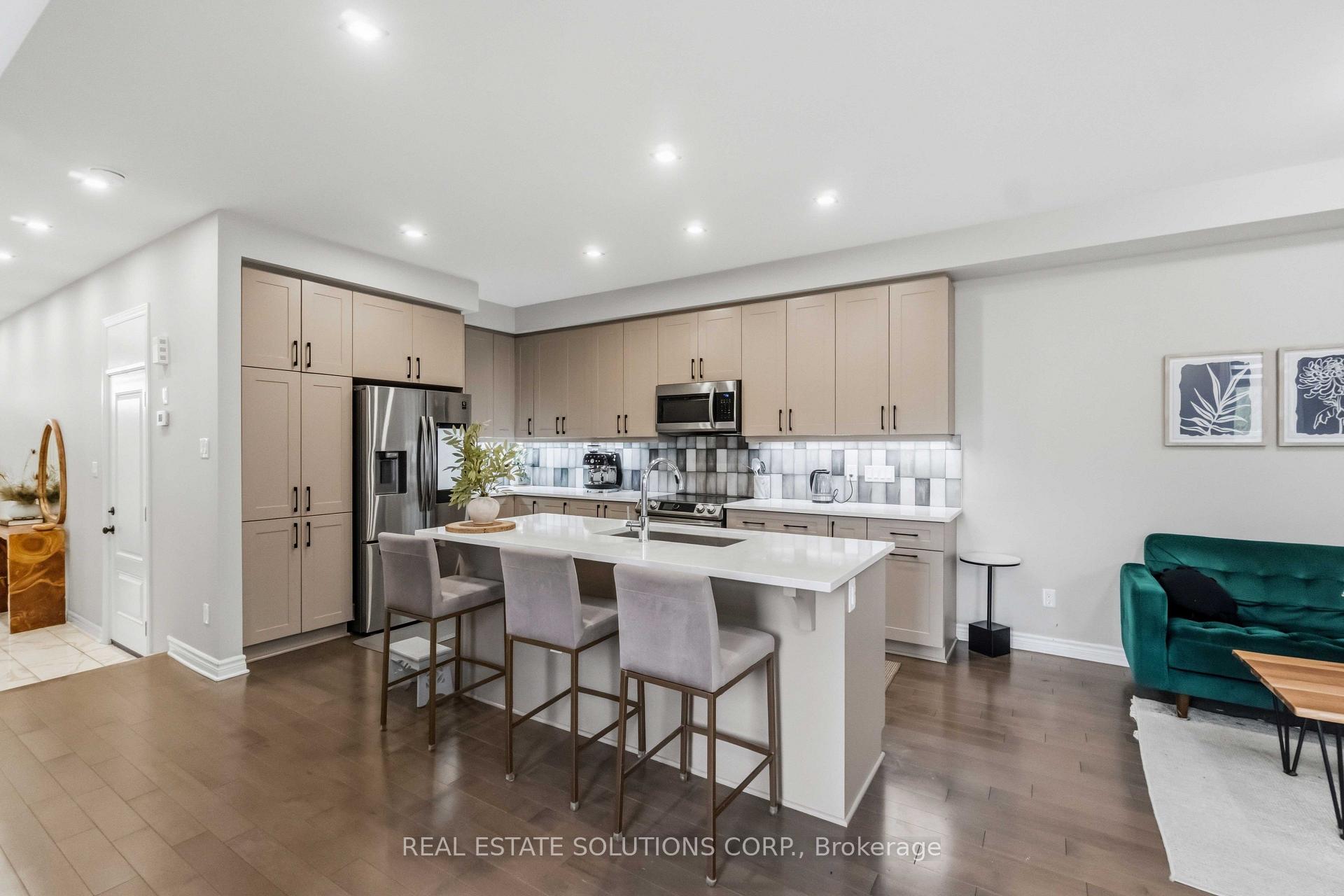 Photo 7 of 134 Nepeta Crescent, Ottawa, Blossom Park/Kemp Park/Findlay Creek — HOMEH