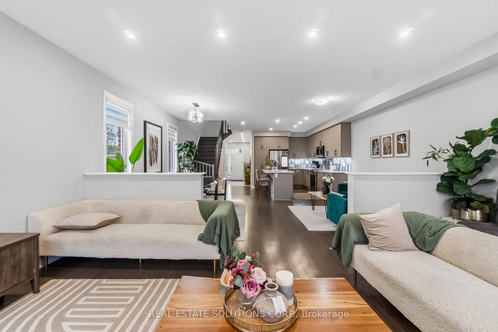 Photo 16 of 134 Nepeta Crescent, Ottawa, Blossom Park/Kemp Park/Findlay Creek — HOMEH