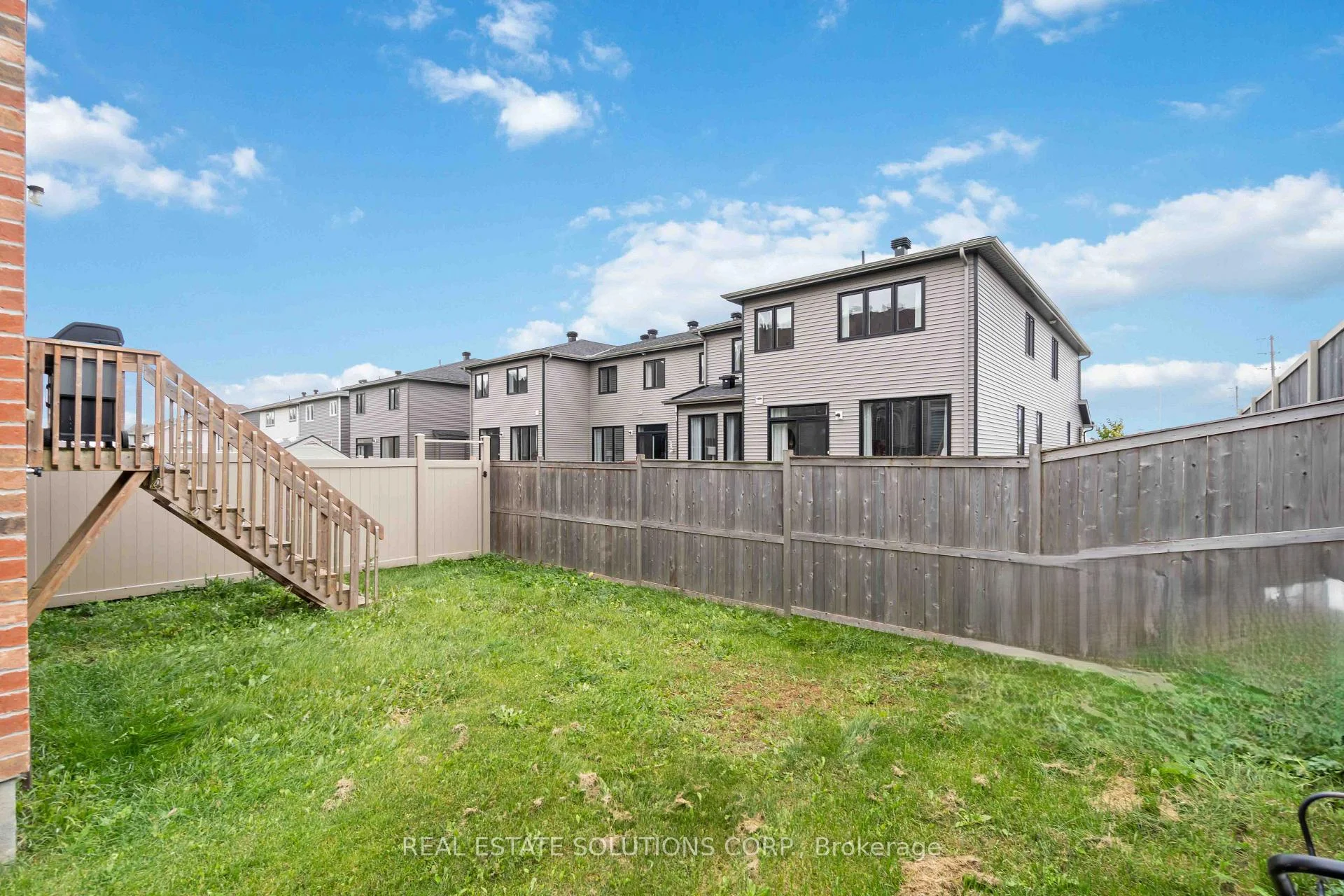Photo 35 of 134 Nepeta Crescent, Ottawa, Blossom Park/Kemp Park/Findlay Creek — HOMEH