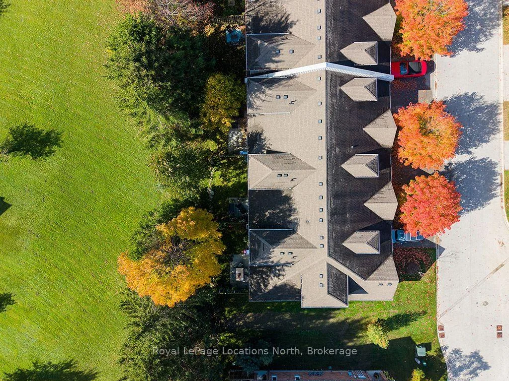 Photo 35 of 9 Russett Drive, Meaford — HOMEH