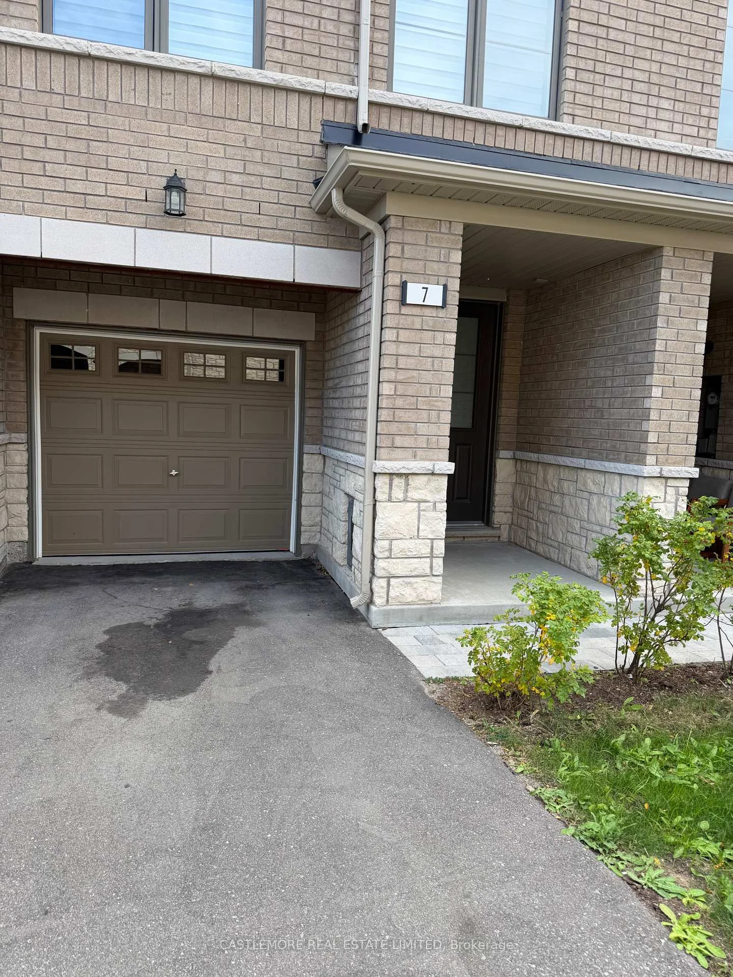 Photo 3 of 7 Arcola Street, Brampton, Goreway Drive Corridor — HOMEH