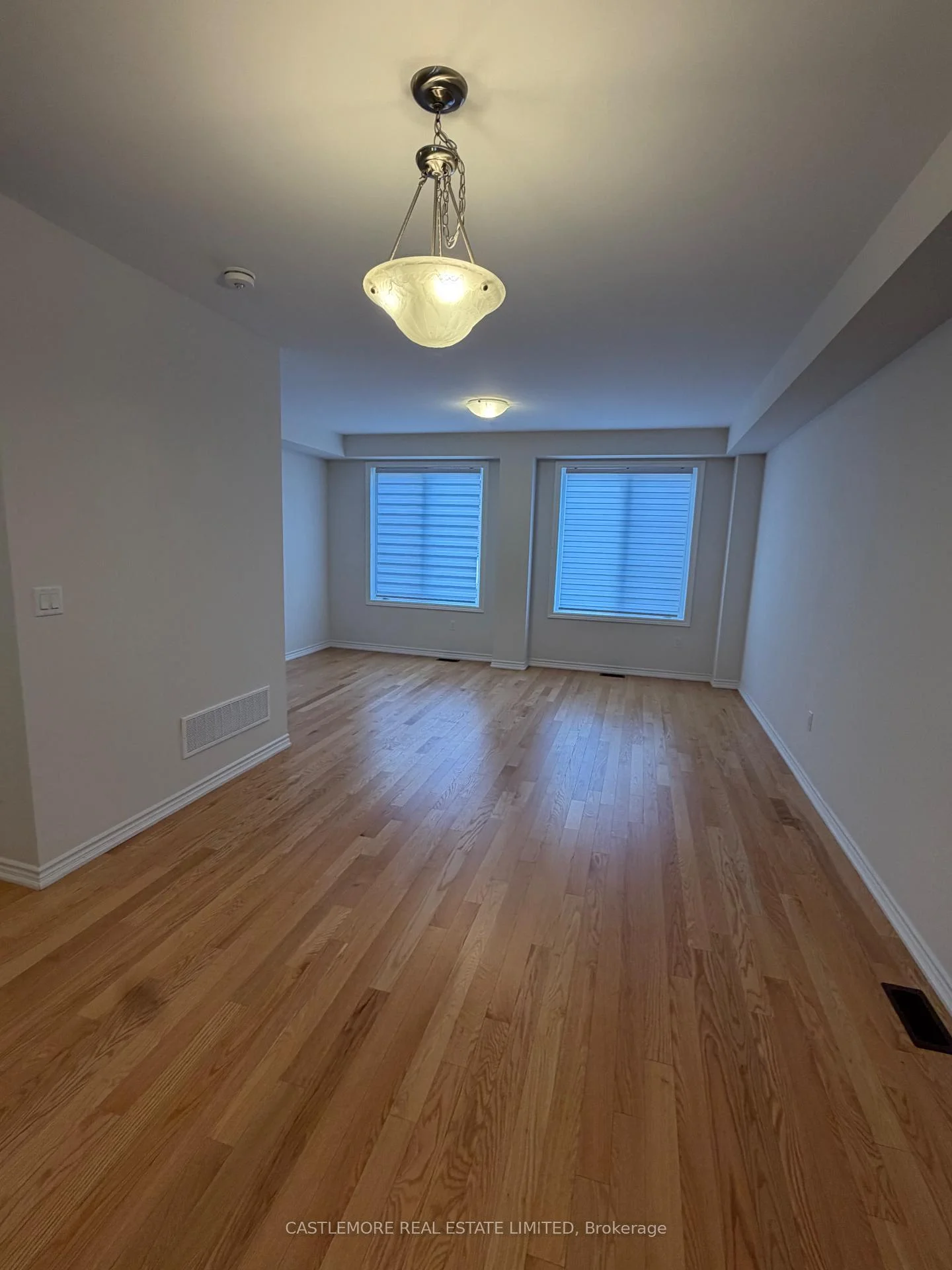 Photo 15 of 7 Arcola Street, Brampton, Goreway Drive Corridor — HOMEH