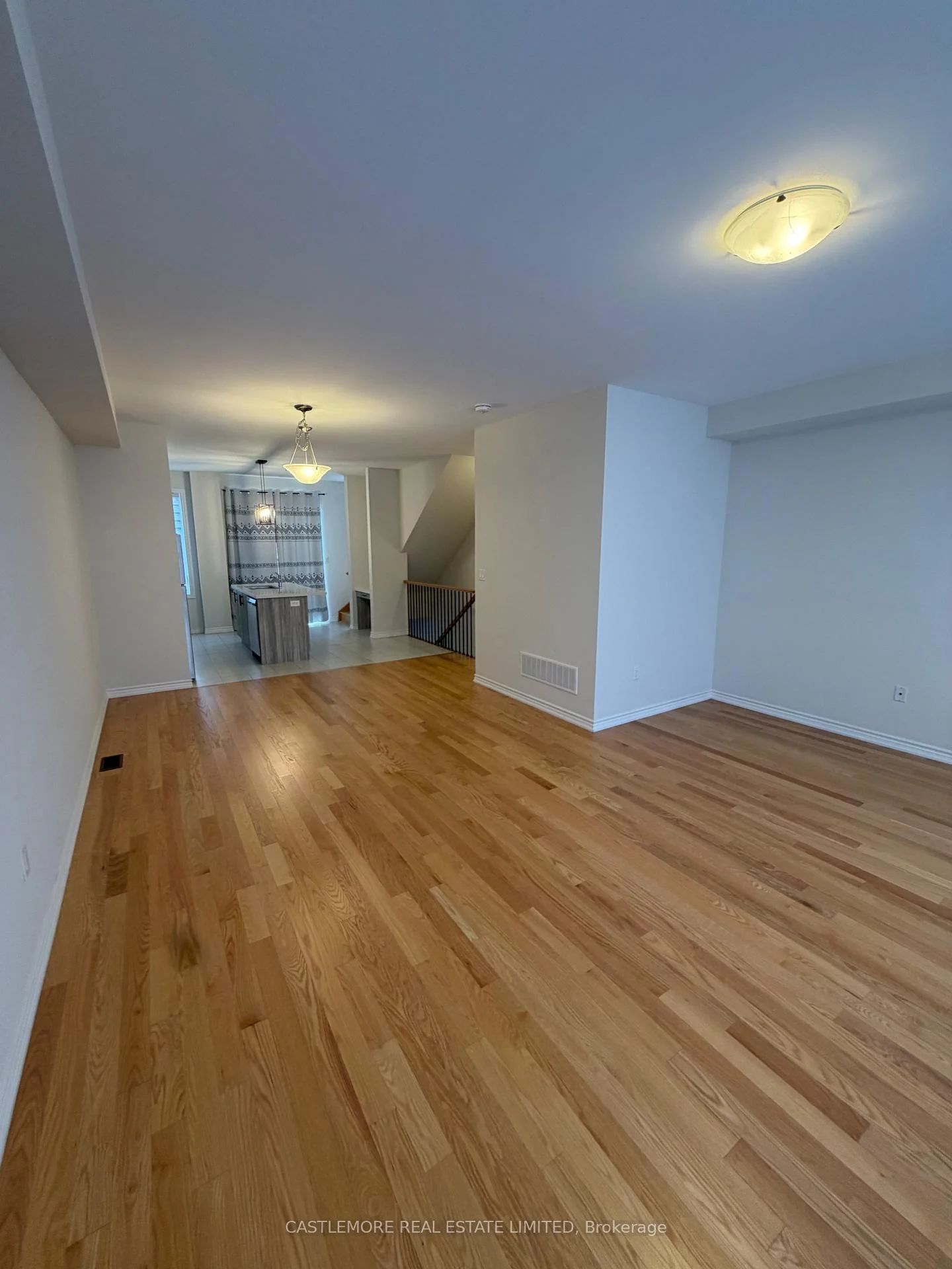Photo 19 of 7 Arcola Street, Brampton, Goreway Drive Corridor — HOMEH