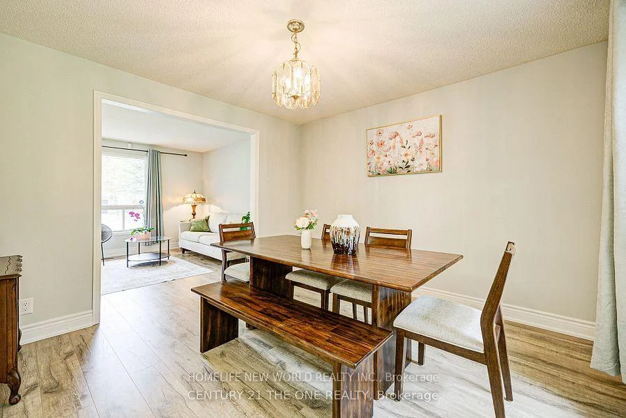 Photo 12 of 63 Kilpatrick Drive, East Gwillimbury, Holland Landing — HOMEH