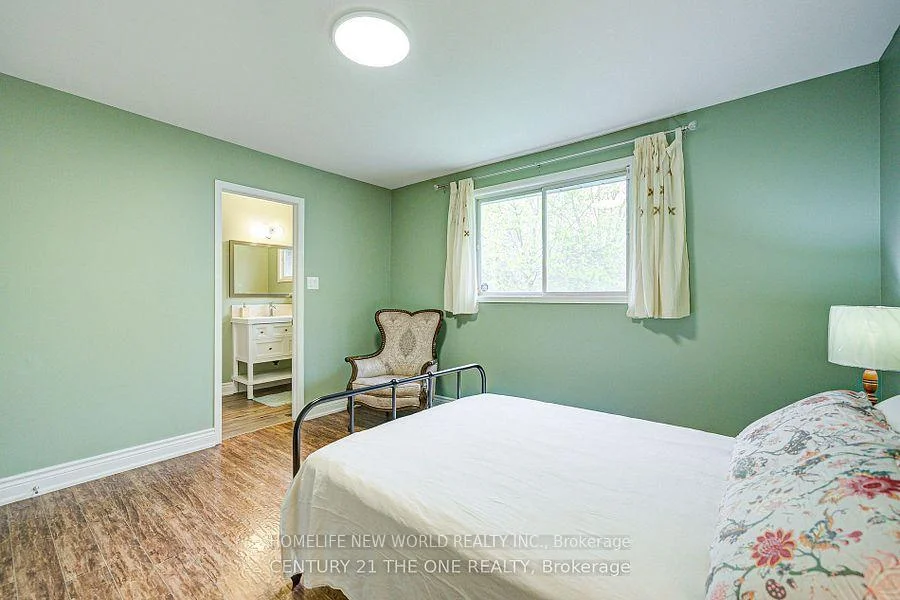 Photo 20 of 63 Kilpatrick Drive, East Gwillimbury, Holland Landing — HOMEH