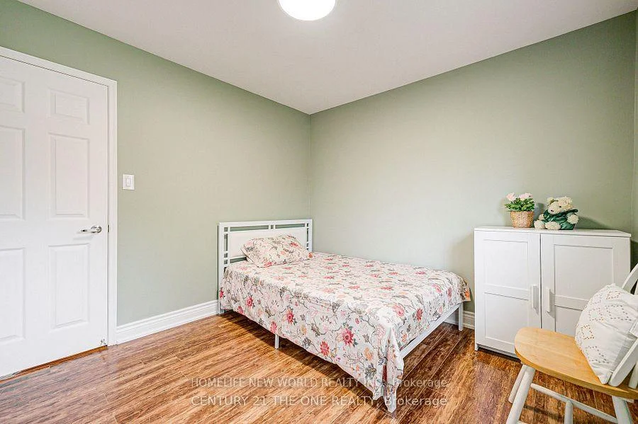 Photo 25 of 63 Kilpatrick Drive, East Gwillimbury, Holland Landing — HOMEH