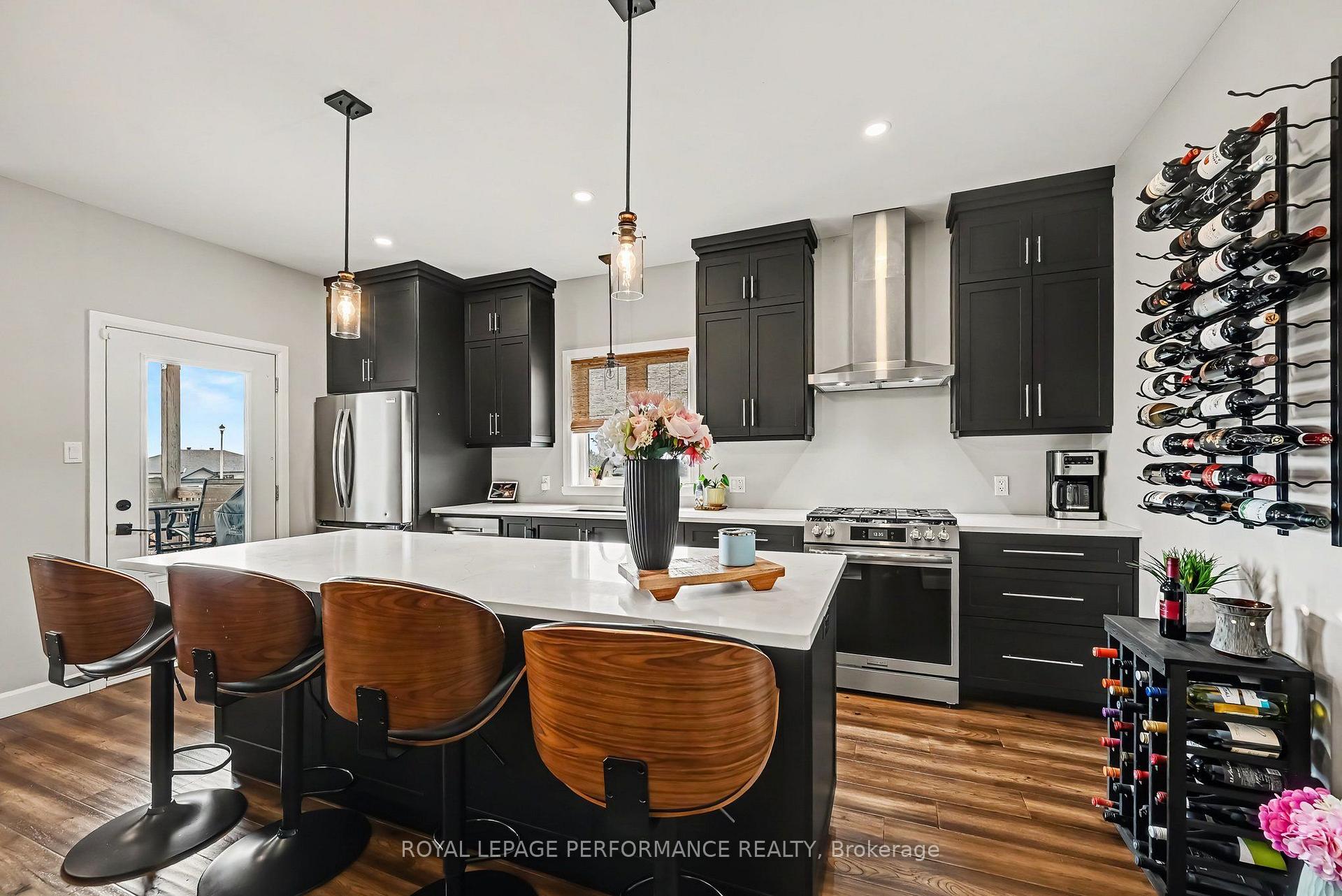 Photo 8 of 234 Bellwood Drive, Cornwall, Cornwall — HOMEH