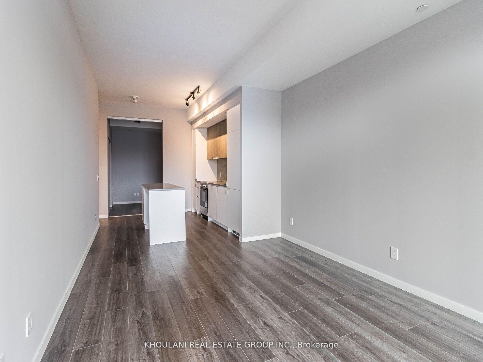 Photo 8 of Unit 204, 7 Smith Crescent, Etobicoke, Stonegate-Queensway — HOMEH