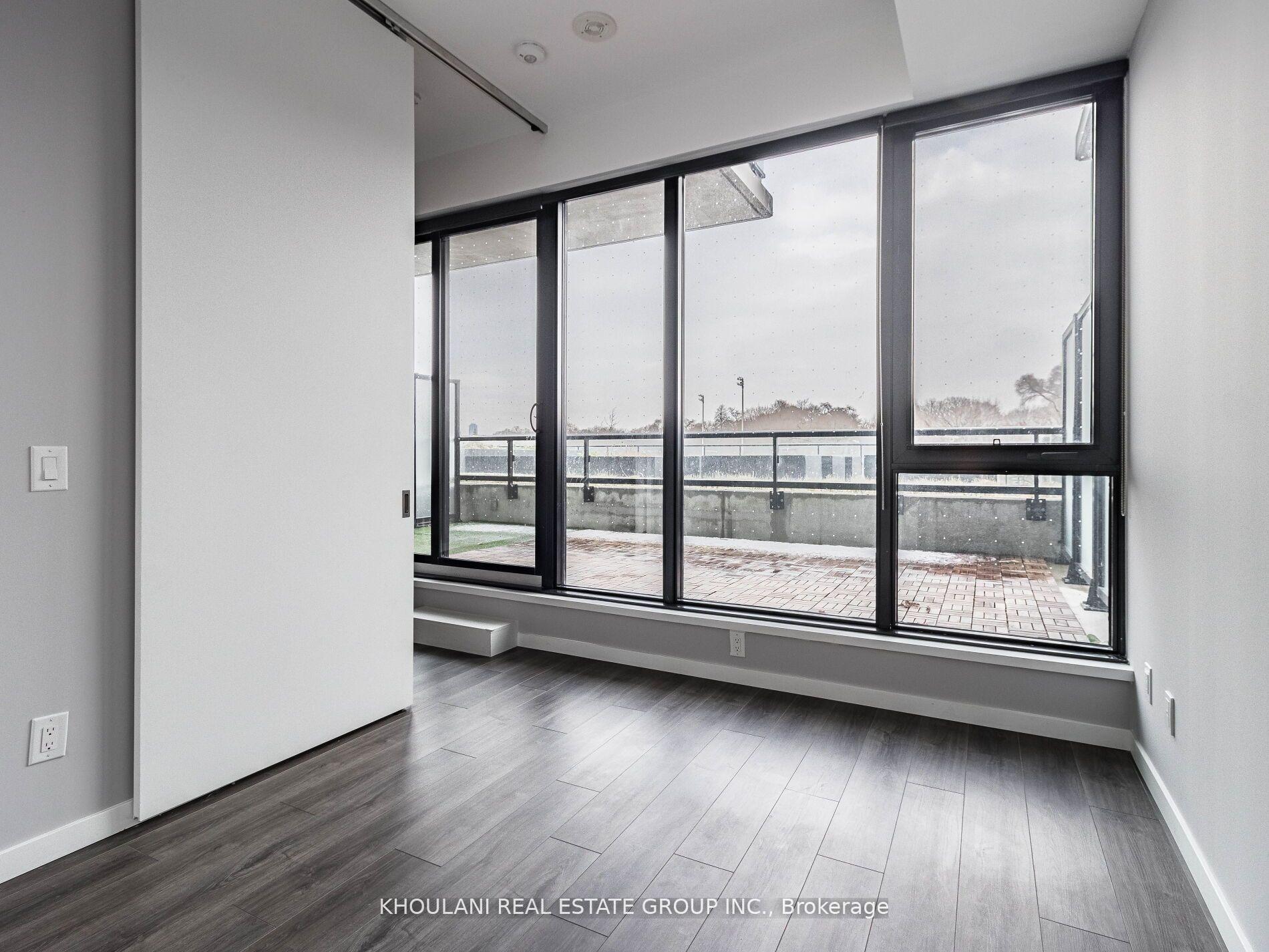 Photo 14 of Unit 204, 7 Smith Crescent, Etobicoke, Stonegate-Queensway — HOMEH