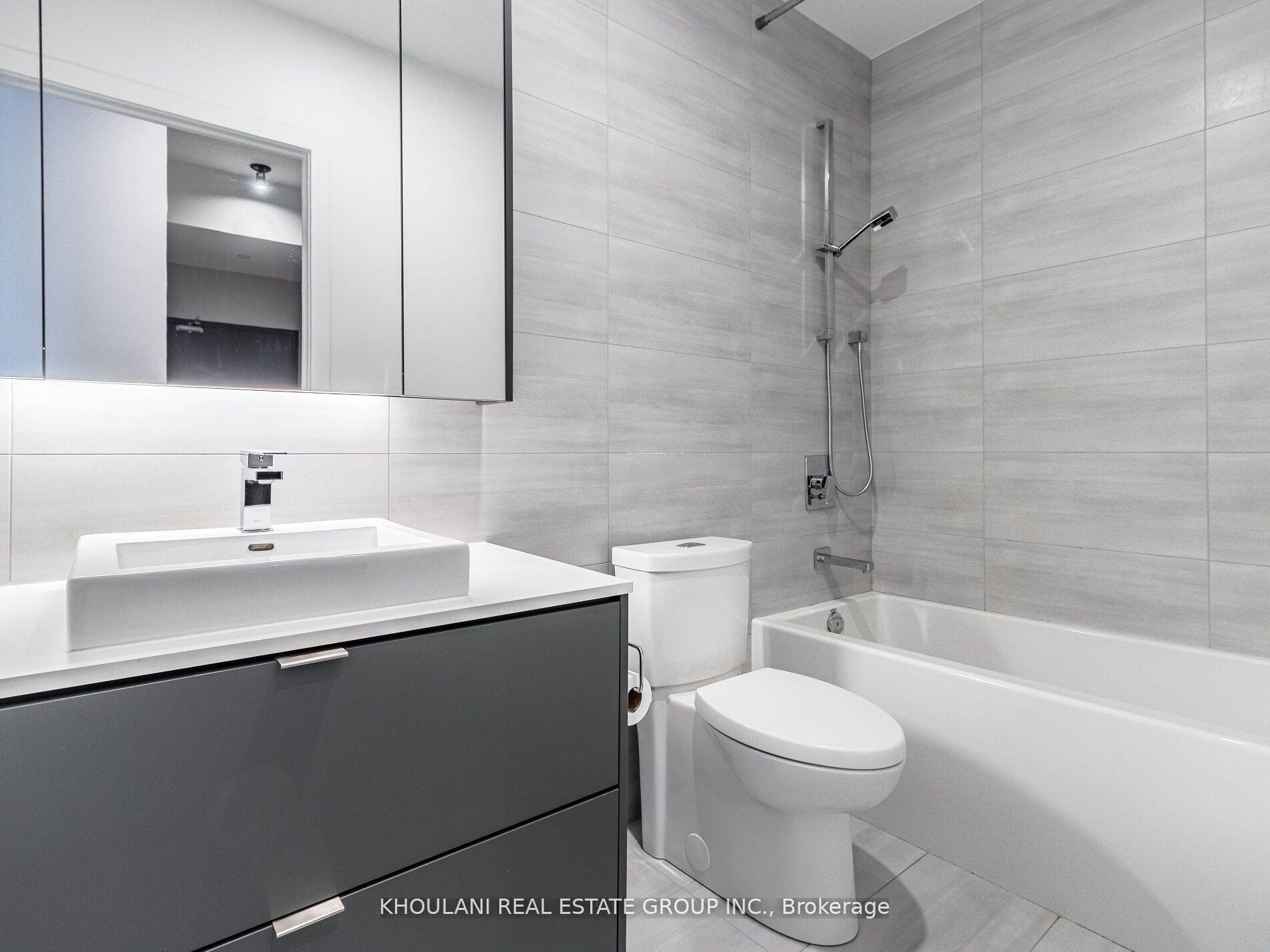 Photo 19 of Unit 204, 7 Smith Crescent, Etobicoke, Stonegate-Queensway — HOMEH
