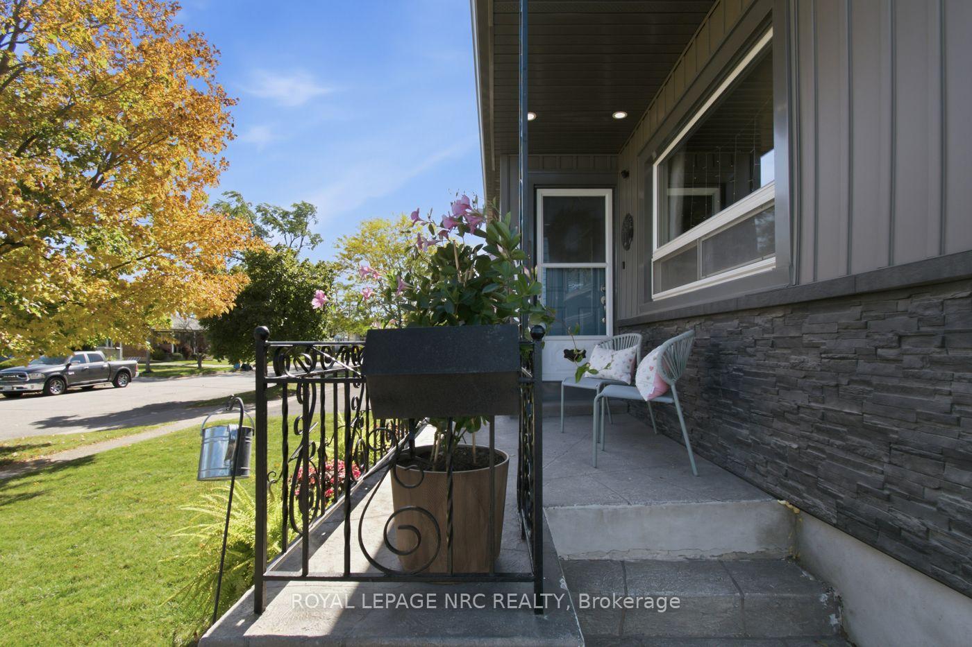 Photo 5 of 113 Lyons Avenue, Welland, Lincoln/Crowland — HOMEH